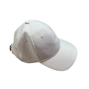 LULULEMON BALLER HAT ‎ REFLECTIVE DETAIL BUTTER PINK HAT  SIZE 0/S